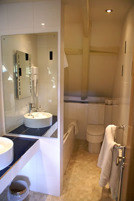 The Attic Suite bathroom