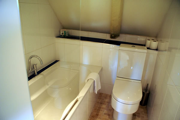 The Attic Suite bathroom