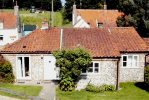 Manor cottage self-catering accommodation in North Norfolk